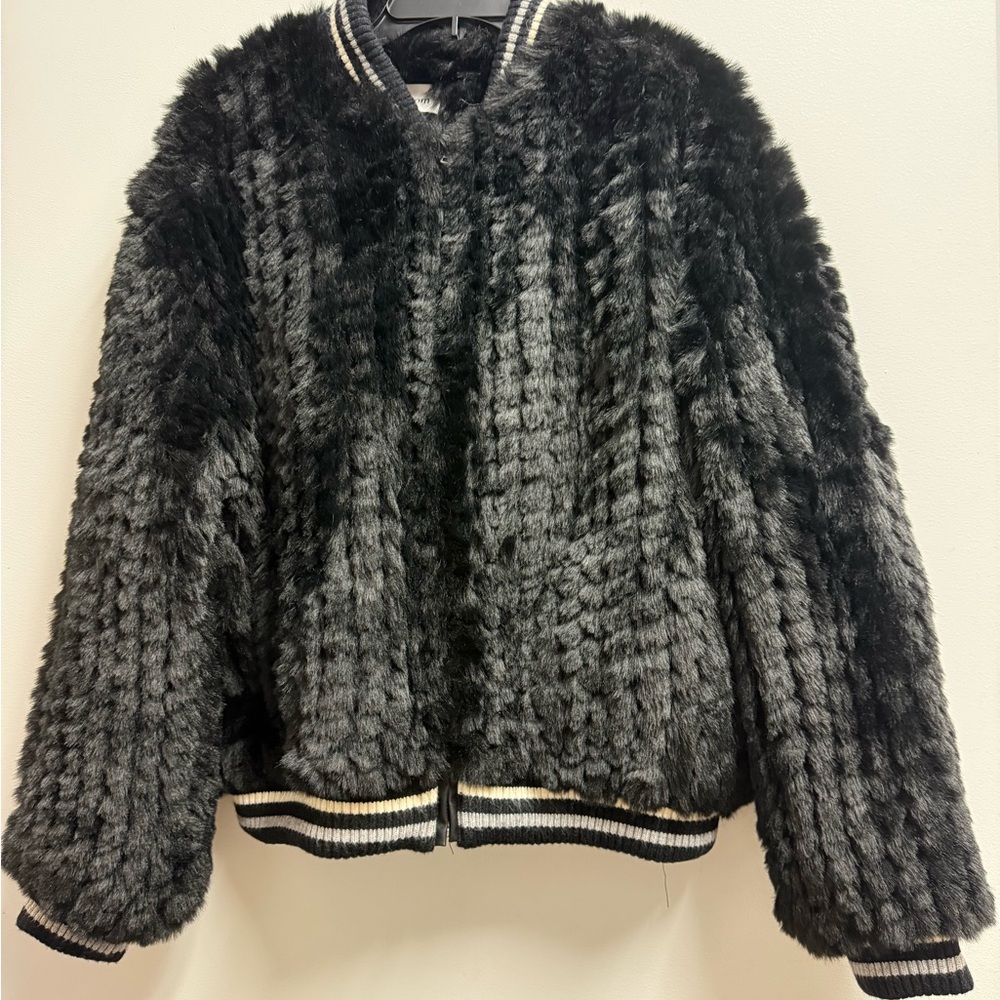 Heartloom Black and Gray Teddy Jacket